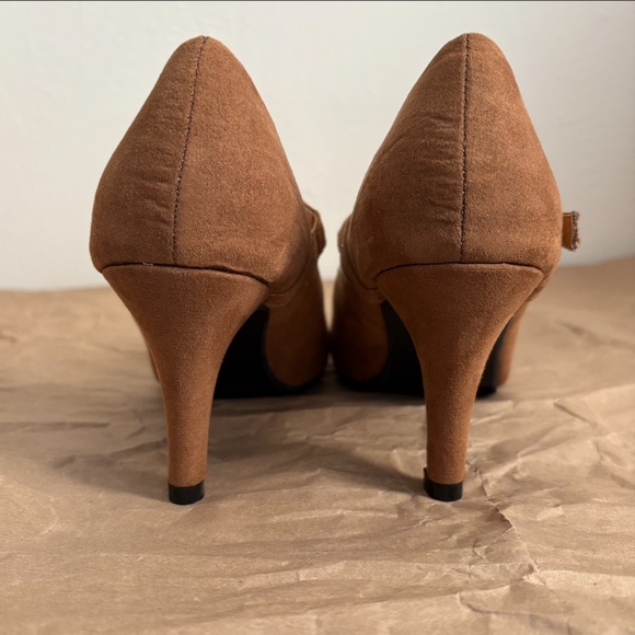 3 pairs shoes: Nine West & K Scott peep toe, Red Circle almond toe pump size 8.5 - Picture 3 of 15